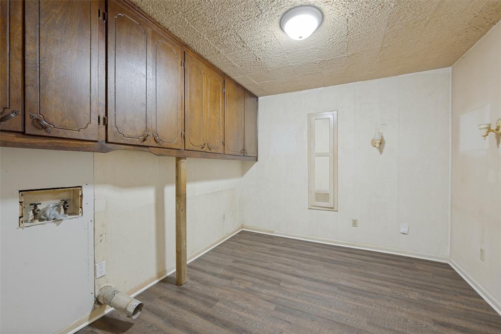 825 Glenda Drive Property Photo 13