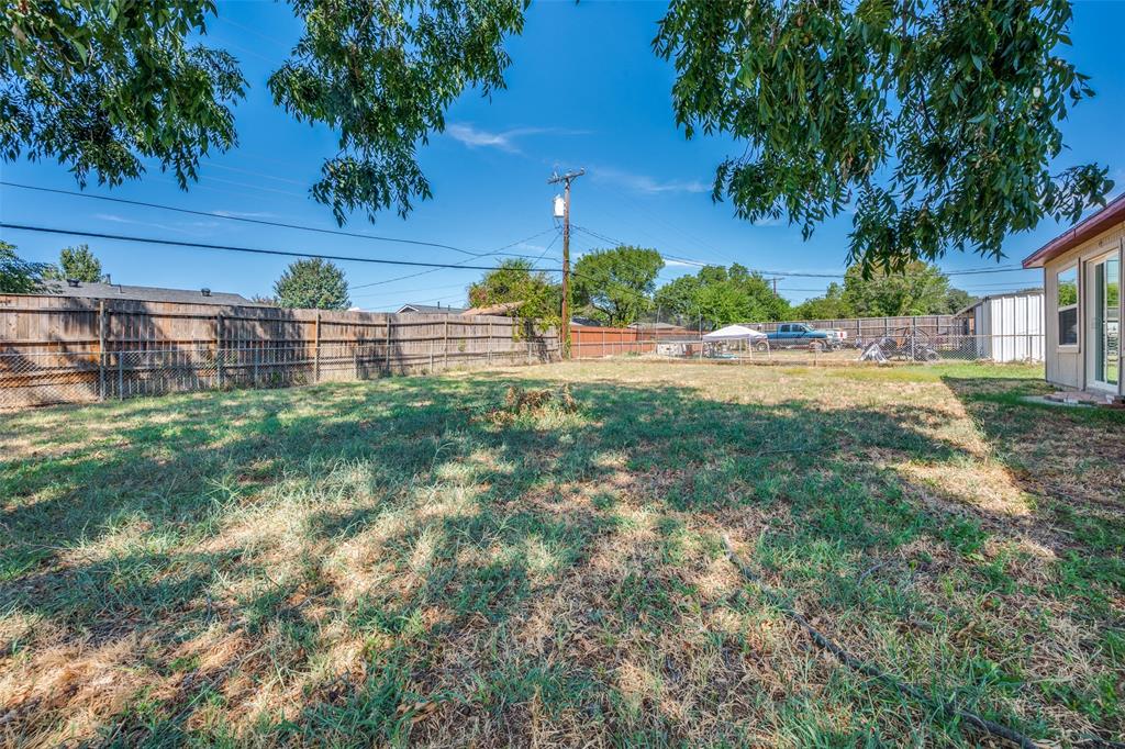 825 Glenda Drive Property Photo 24