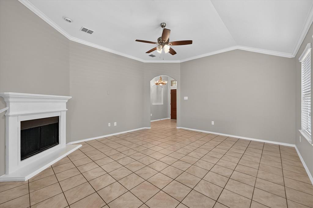 4094 Serene Drive Property Photo 3