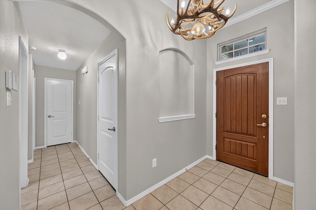 4094 Serene Drive Property Photo 4