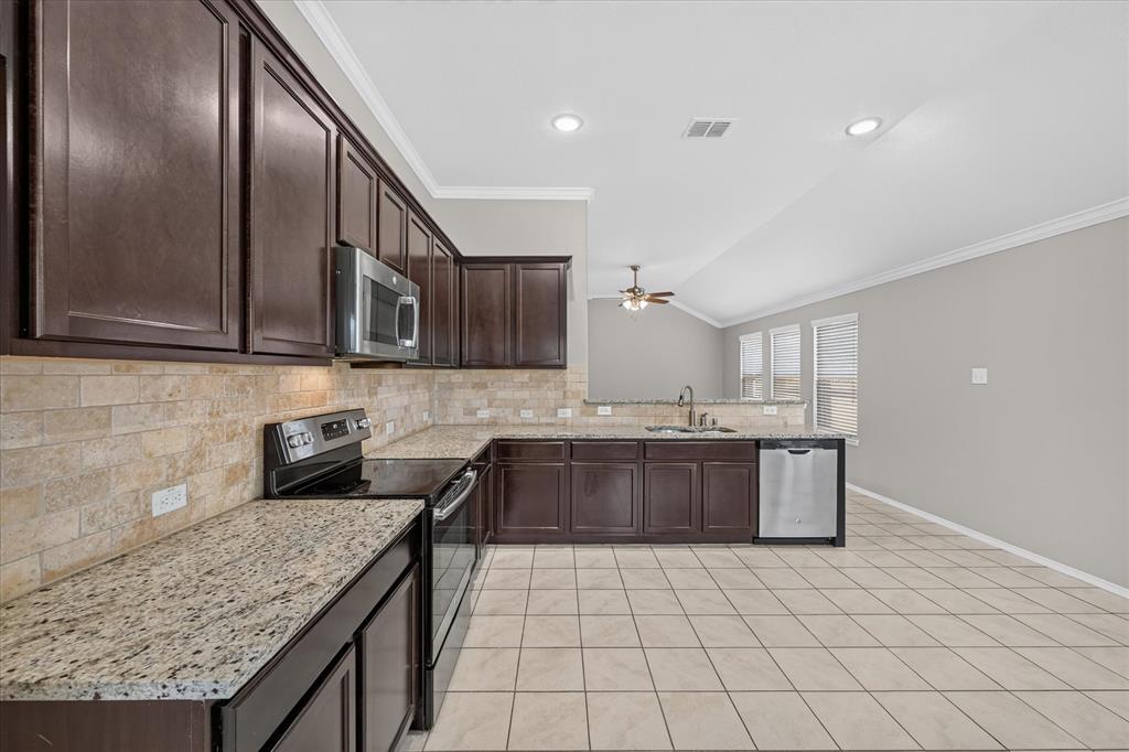 4094 Serene Drive Property Photo 12