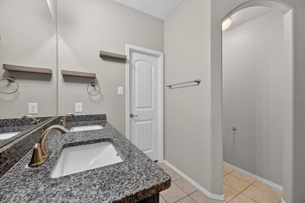 4094 Serene Drive Property Photo 25