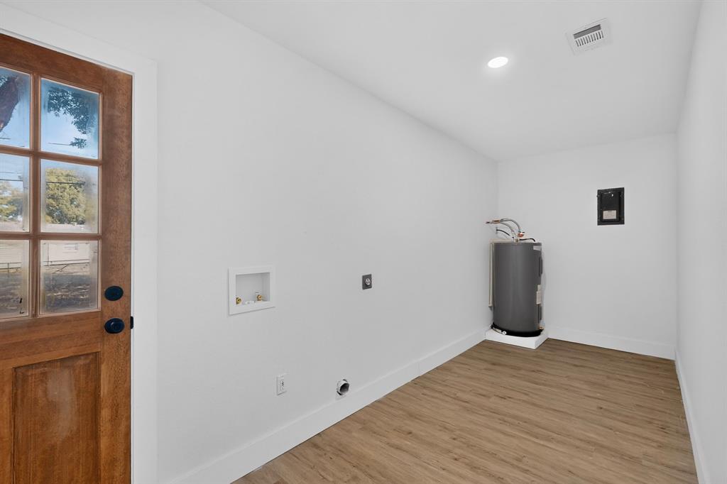 3241 Santiago Drive Property Photo 11
