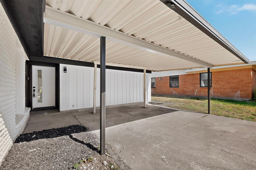 3241 Santiago Drive Property Photo 40