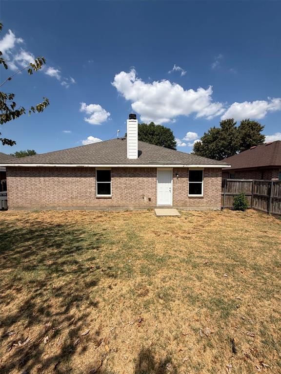 1910 Tawakani Lane Property Photo 5