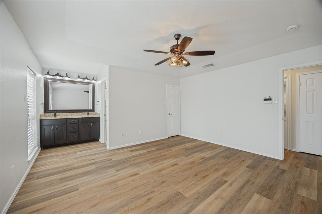 1505 Vera Cruz Drive Property Photo 15