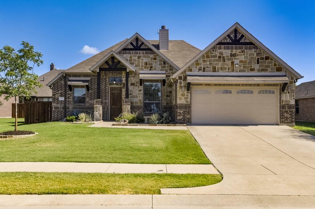 115 Traveller Street Property Photo 1