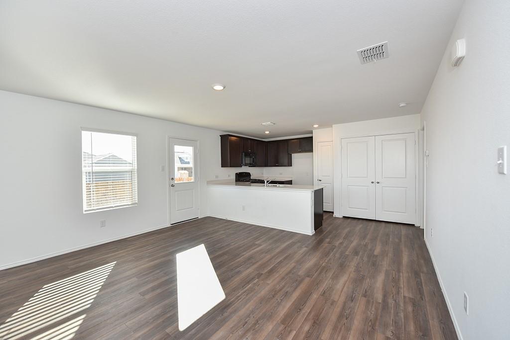 7309 Woodpecker Drive Property Photo 8