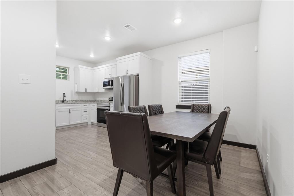 3412 Meadow Street Property Photo 9