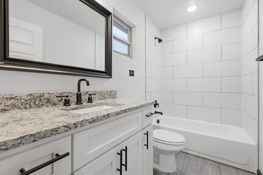 3412 Meadow Street Property Photo 17