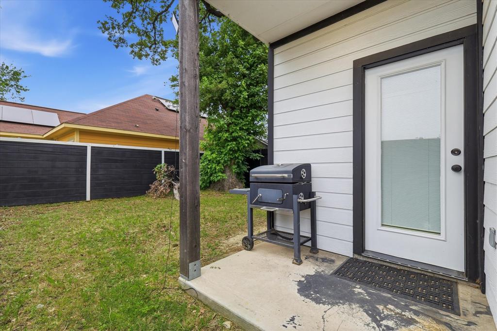 3412 Meadow Street Property Photo 25