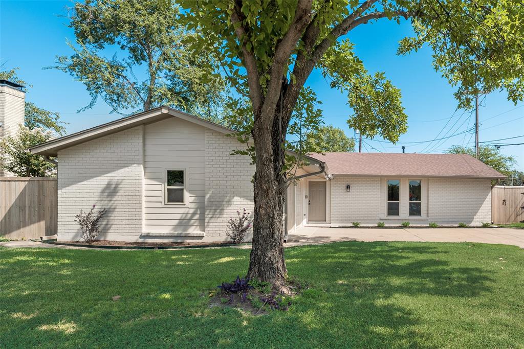 1101 Hadrian Court Property Photo 4