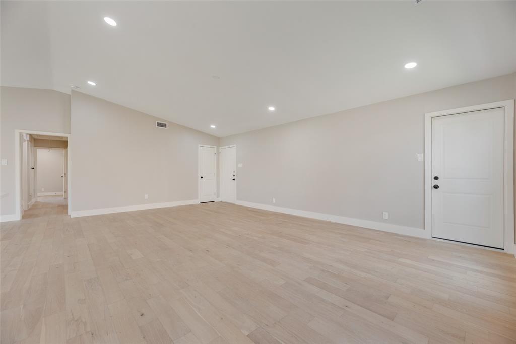 1101 Hadrian Court Property Photo 6