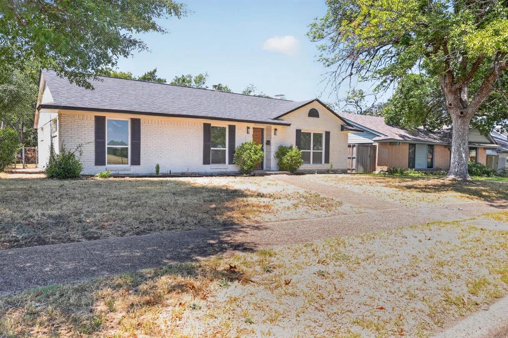 3811 Ovid Avenue Property Photo 3