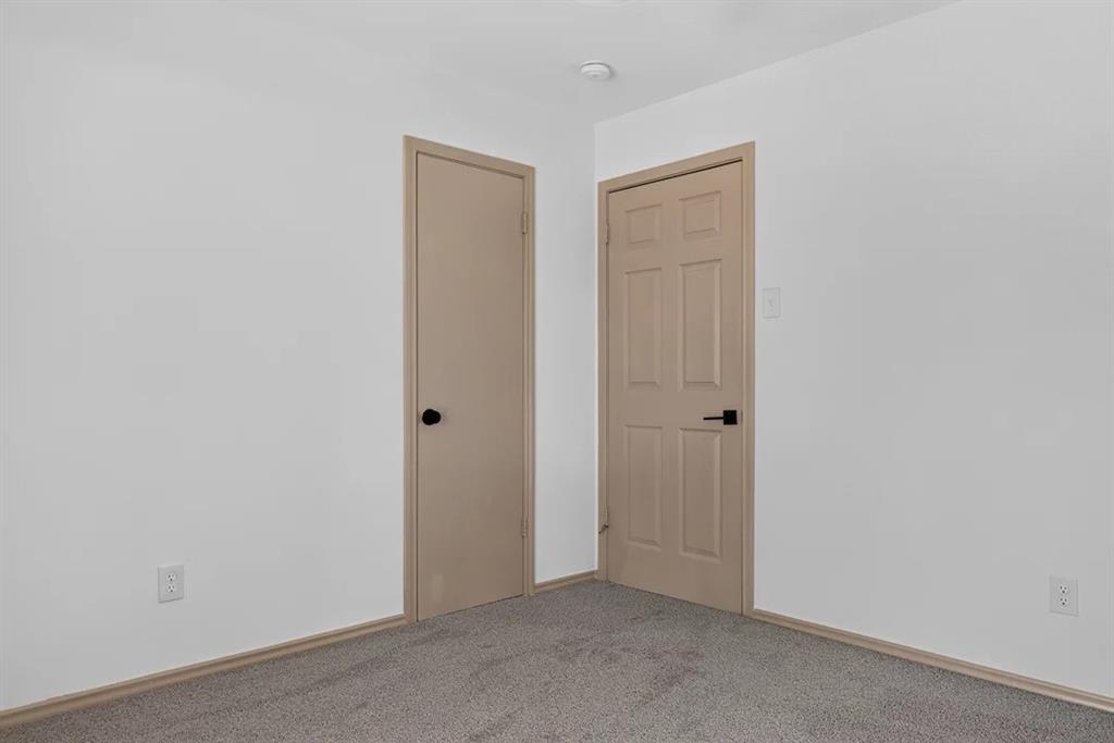 3811 Ovid Avenue Property Photo 20