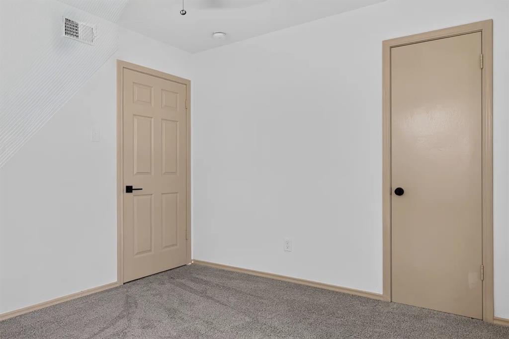 3811 Ovid Avenue Property Photo 26