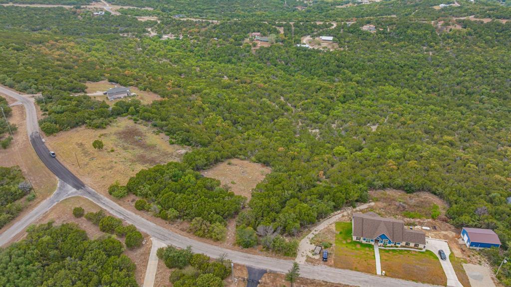 300 Compass Way Property Photo 14