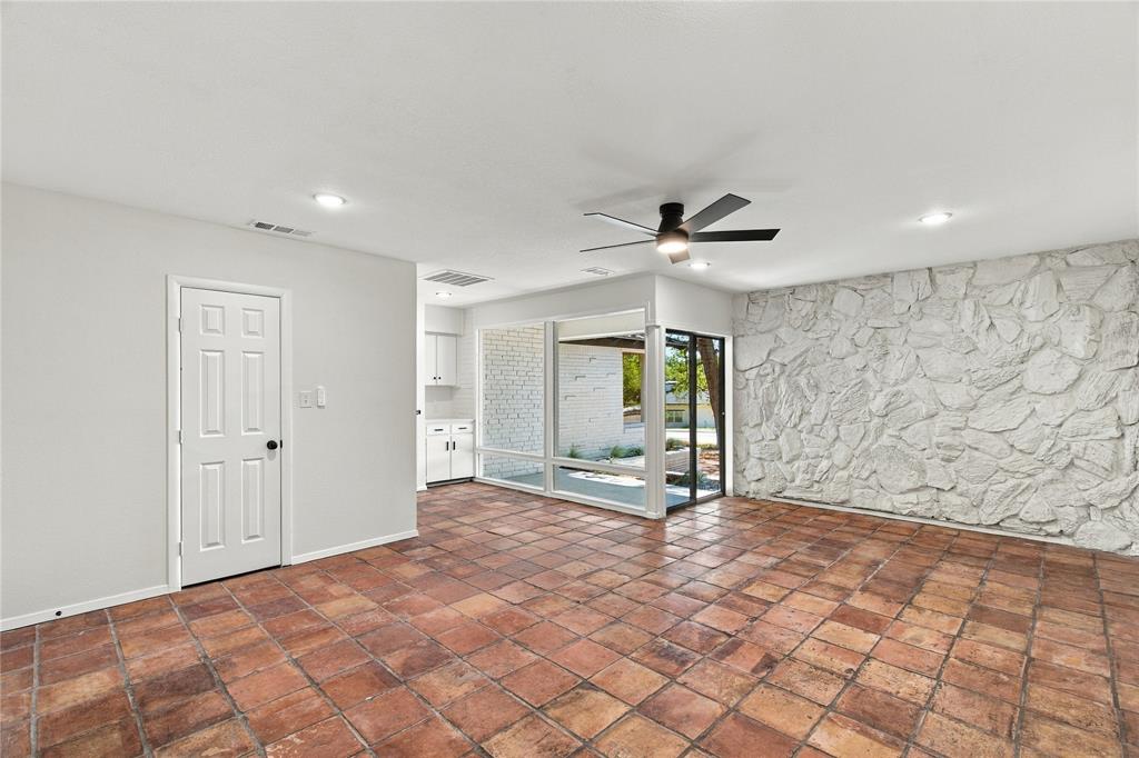 5725 Jacqueline Road Property Photo 19
