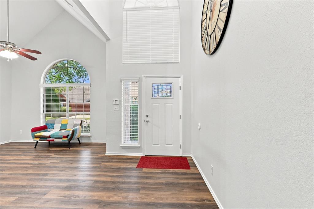 5108 Feather Crest Property Photo 4