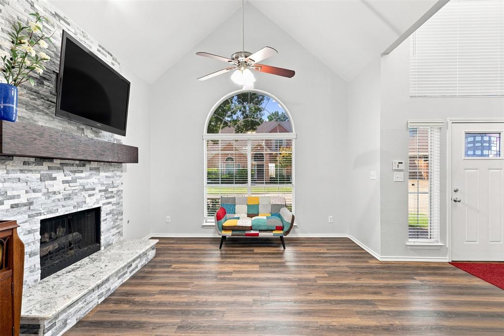 5108 Feather Crest Property Photo 5