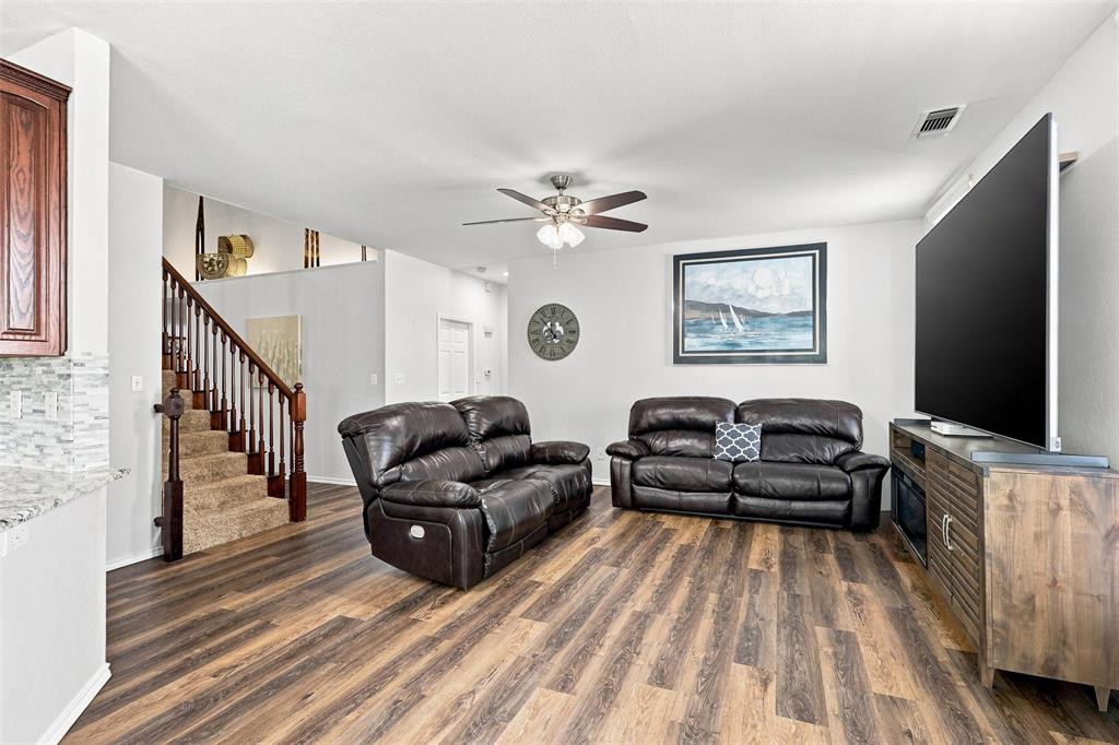 5108 Feather Crest Property Photo 11