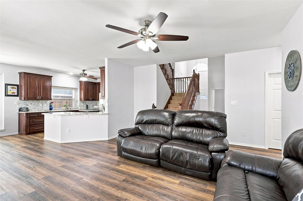5108 Feather Crest Property Photo 13