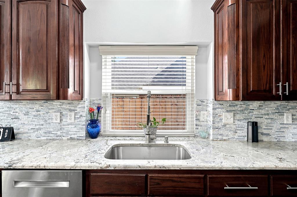 5108 Feather Crest Property Photo 18