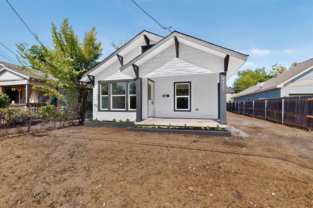 4427 Frank Street Property Photo 2