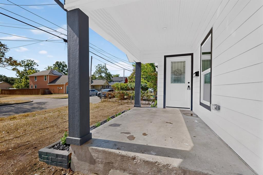4427 Frank Street Property Photo 4