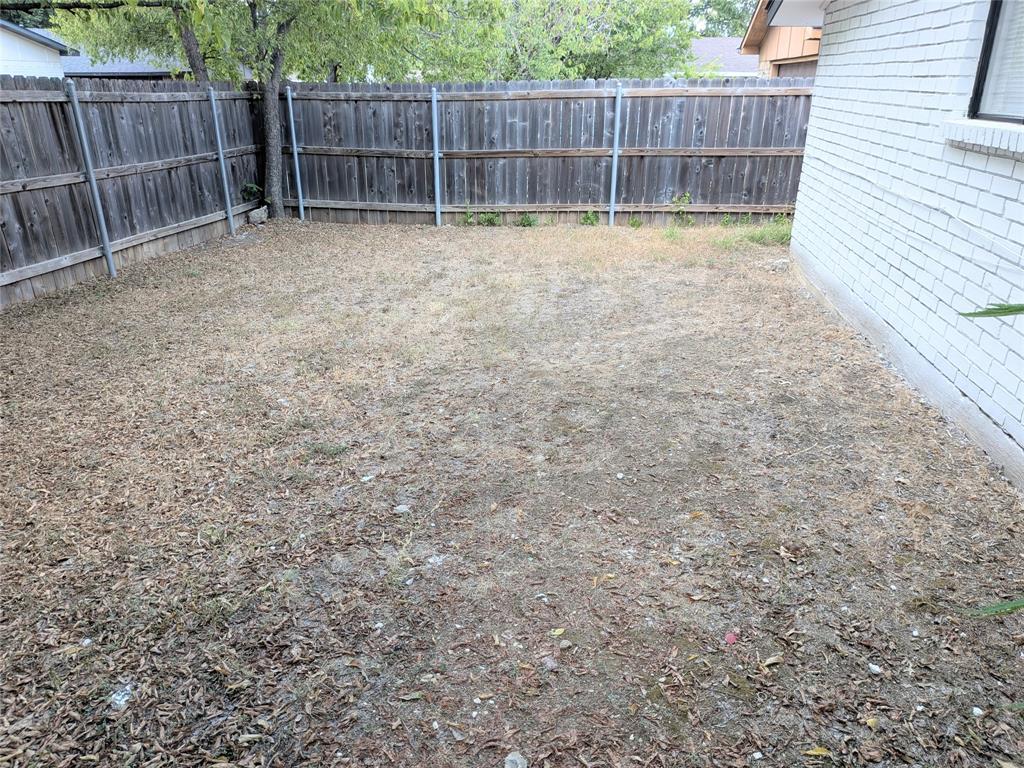 9015 High Plain Lane Property Photo 30