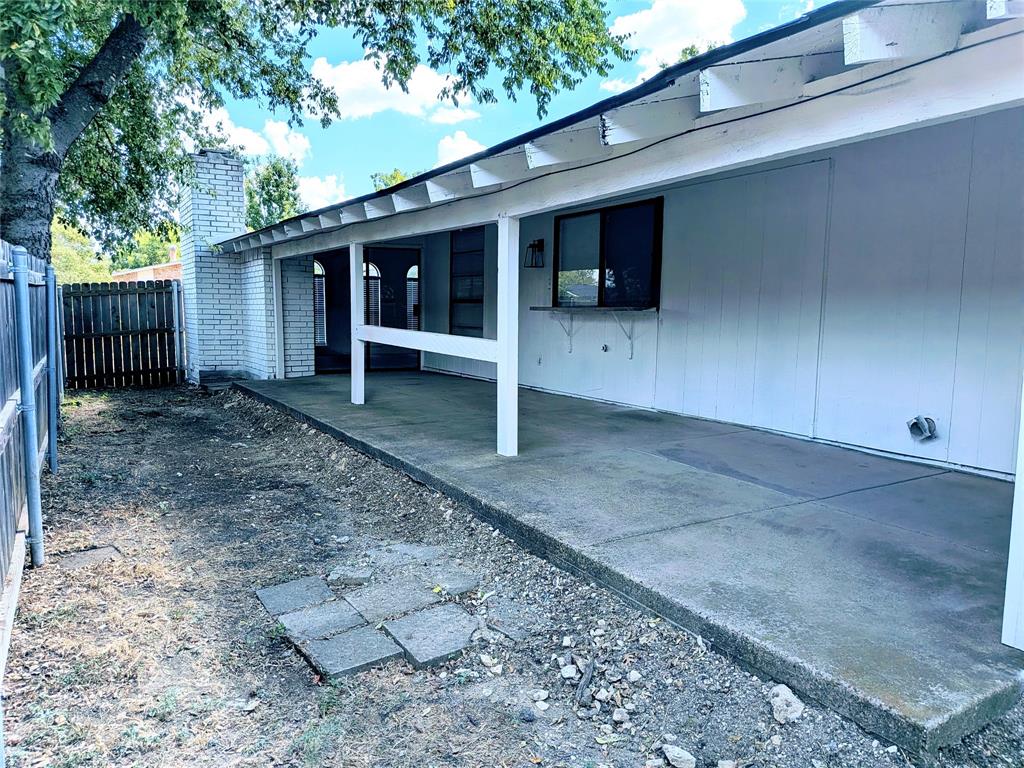 9015 High Plain Lane Property Photo 32