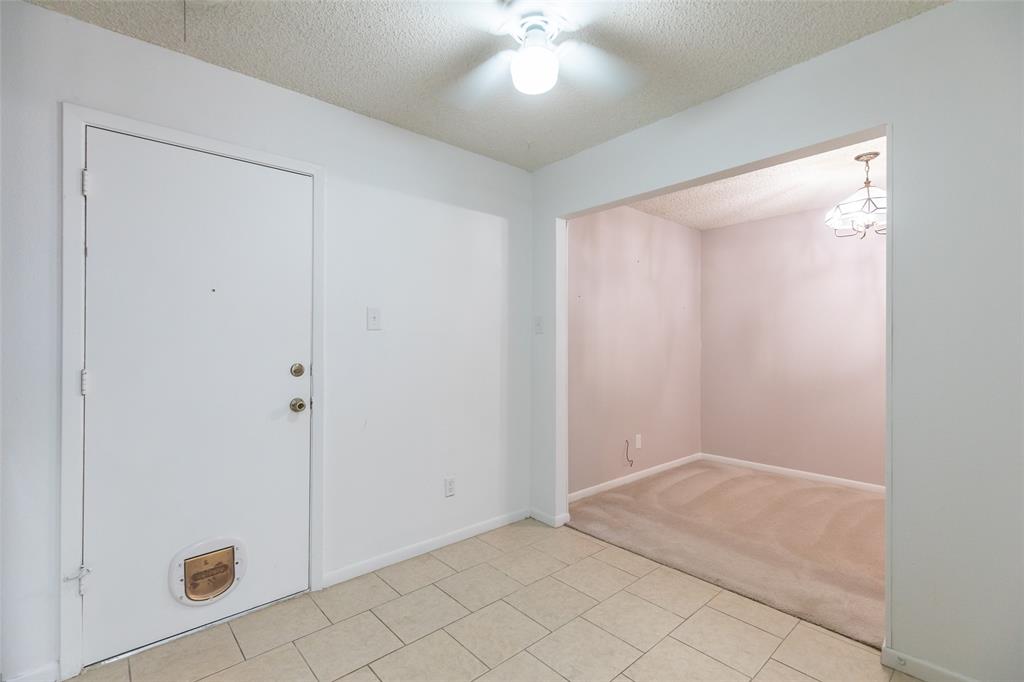 35 Crossroads Drive Property Photo 16