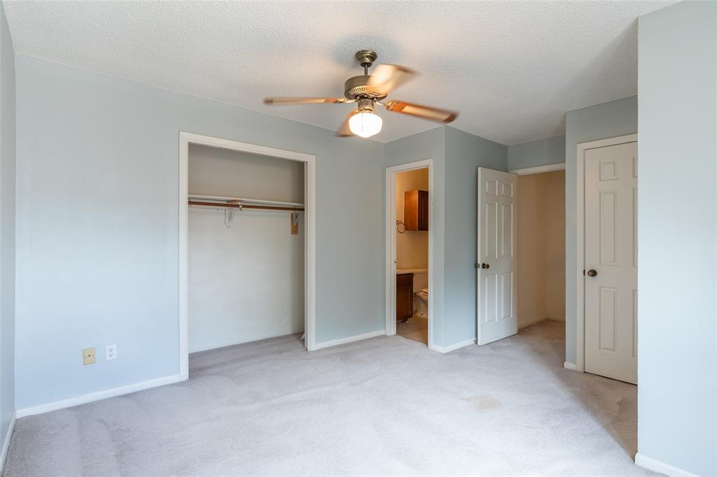 35 Crossroads Drive Property Photo 24