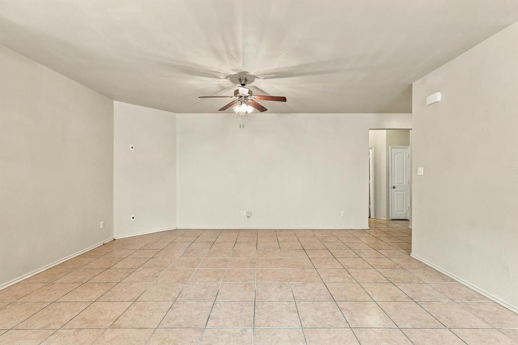 2515 Wynngate Drive Property Photo 9
