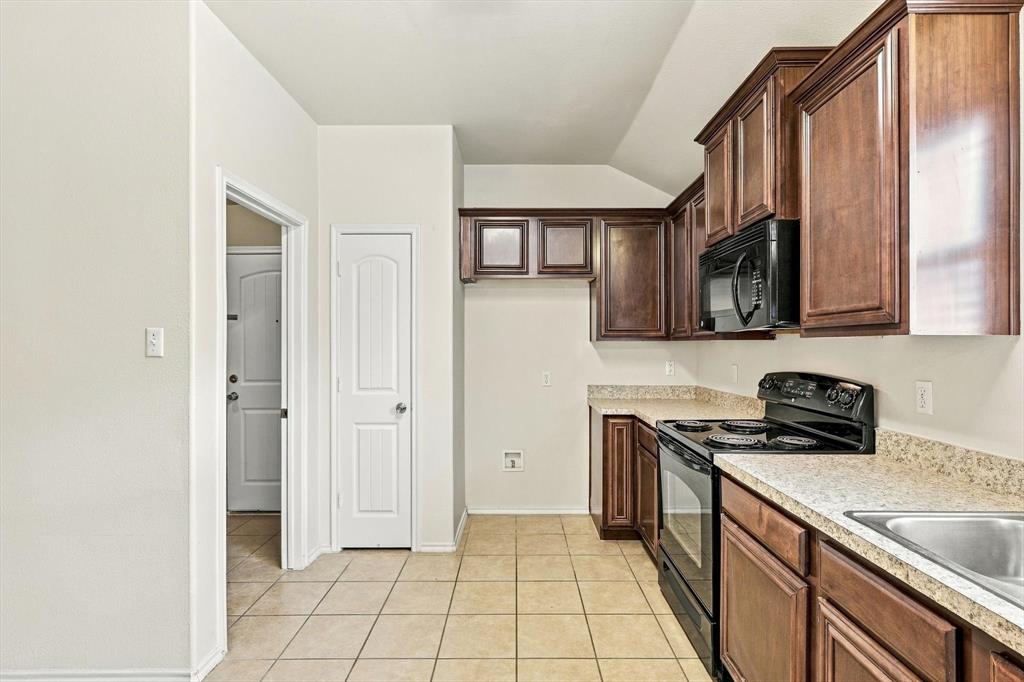 2515 Wynngate Drive Property Photo 14