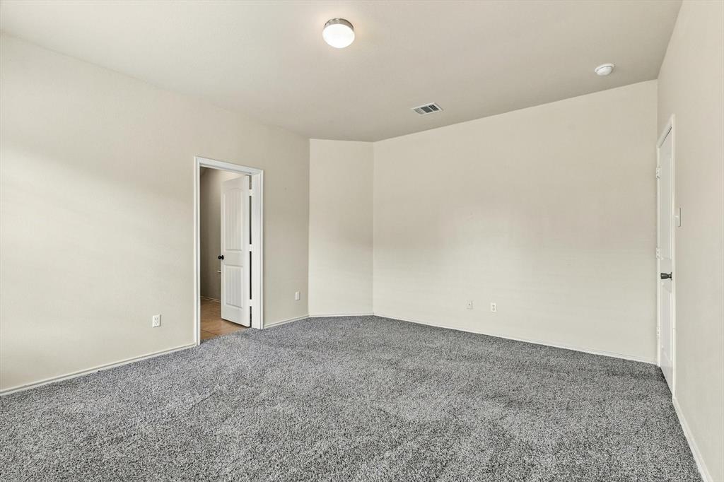 2515 Wynngate Drive Property Photo 17