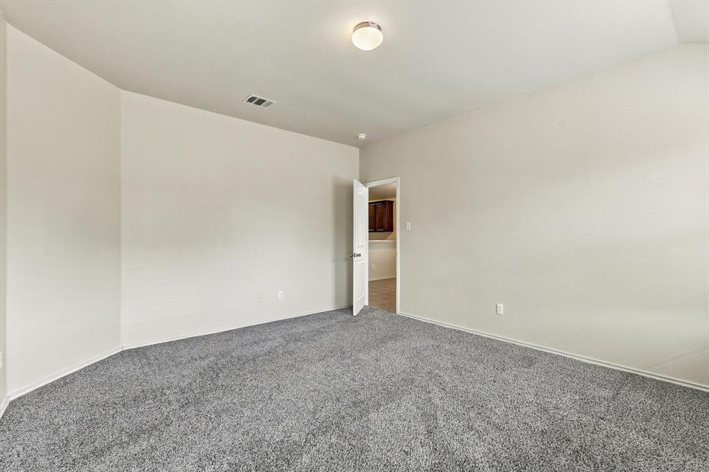 2515 Wynngate Drive Property Photo 18