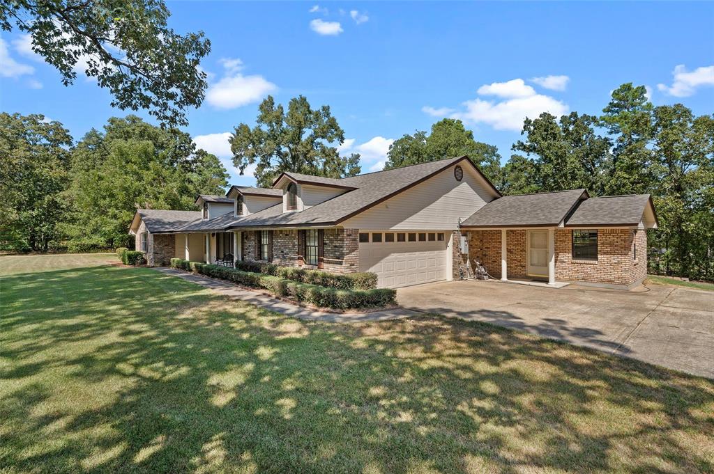 297 James Street Property Photo 11