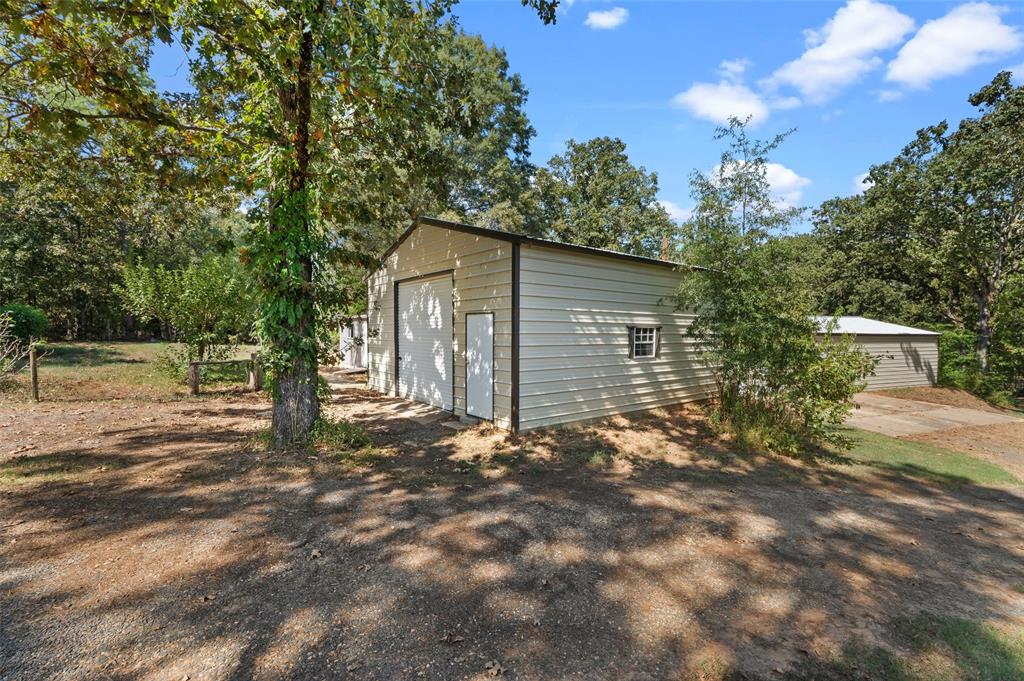 297 James Street Property Photo 33