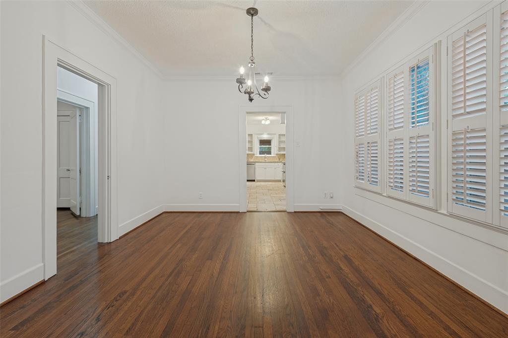 5606 Mercedes Avenue Property Photo 3