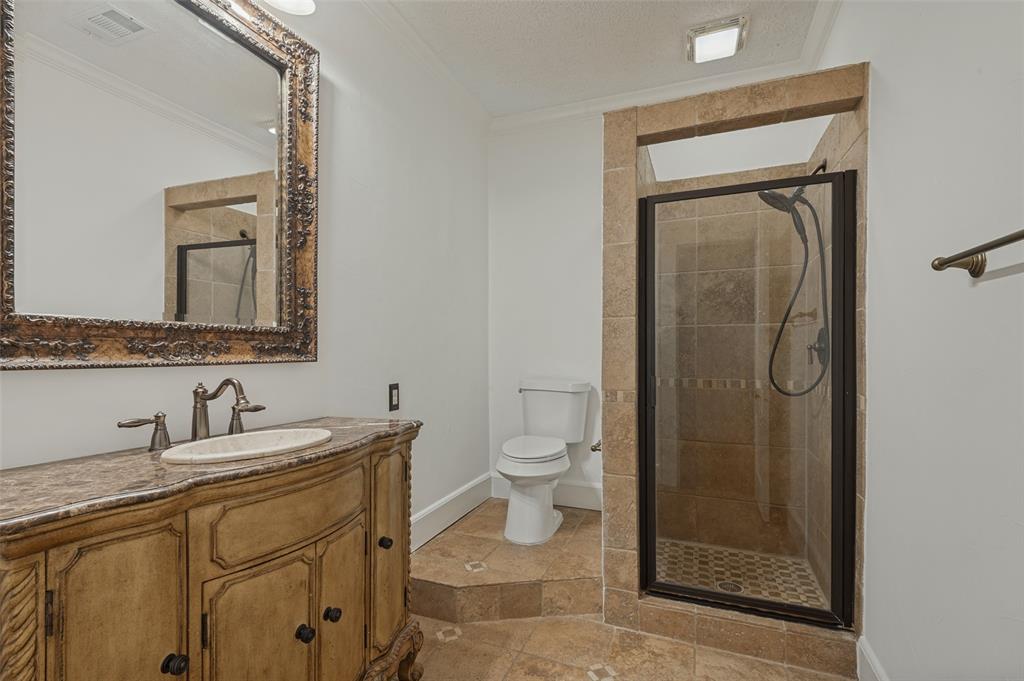 5606 Mercedes Avenue Property Photo 8