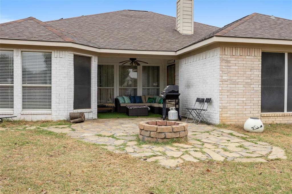 1112 Fawn Meadow Trail Property Photo 25