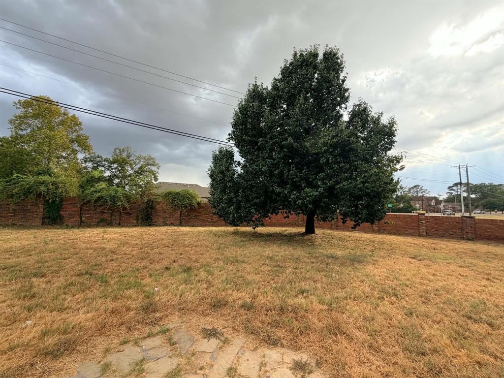 1112 Fawn Meadow Trail Property Photo 27