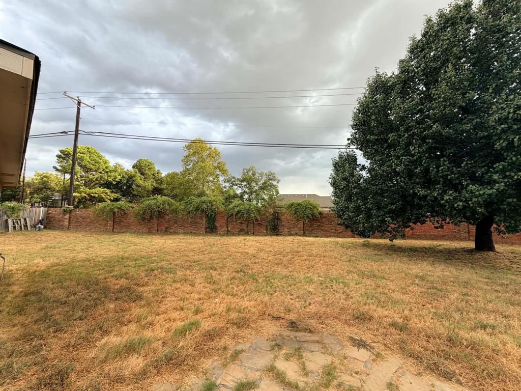 1112 Fawn Meadow Trail Property Photo 28