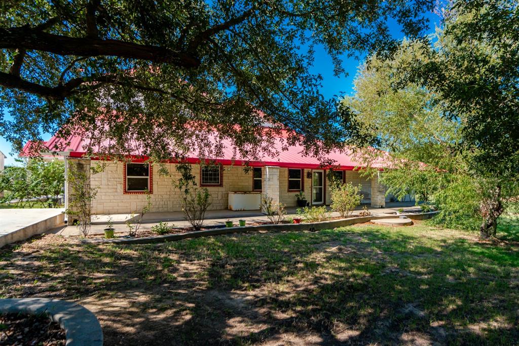 2548 Fm 857 Property Photo 3
