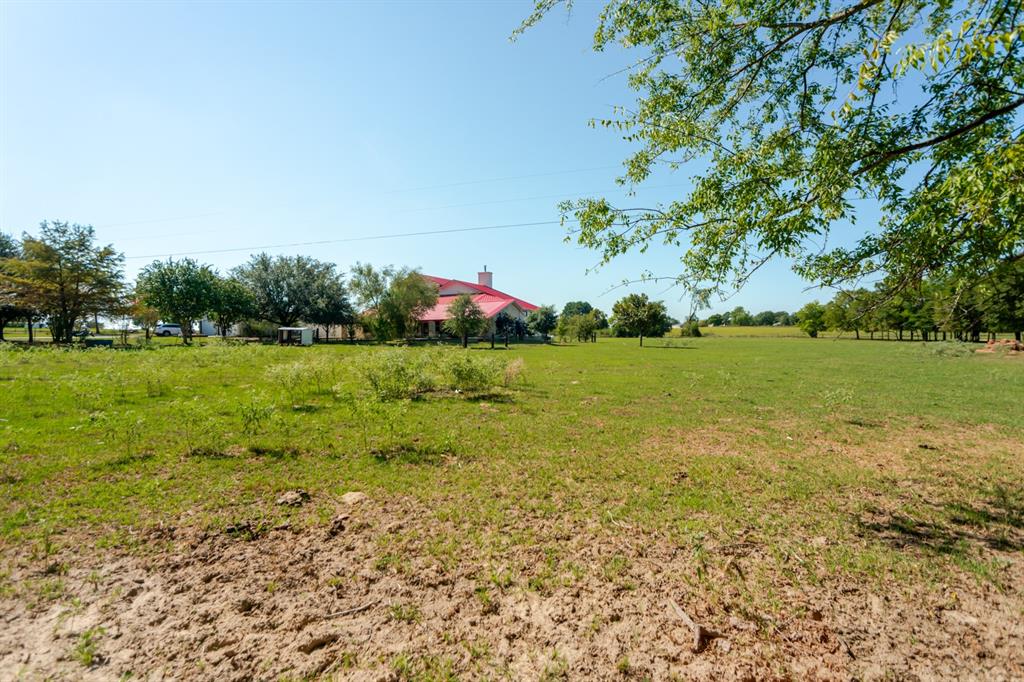 2548 Fm 857 Property Photo 8