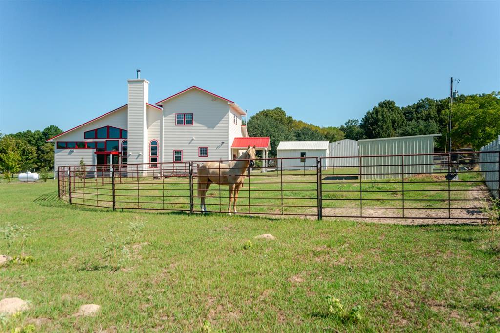 2548 Fm 857 Property Photo 9