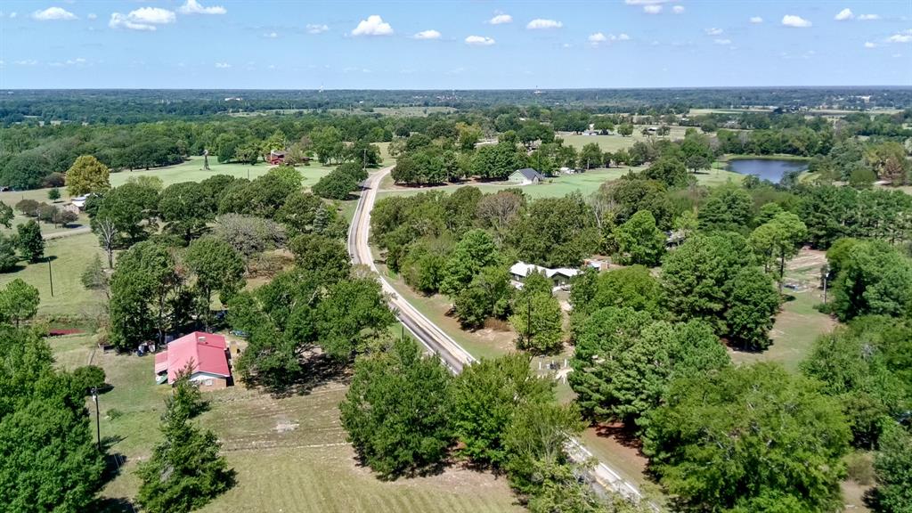 2548 Fm 857 Property Photo 10