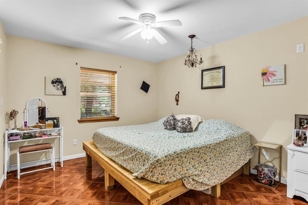 2548 Fm 857 Property Photo 34
