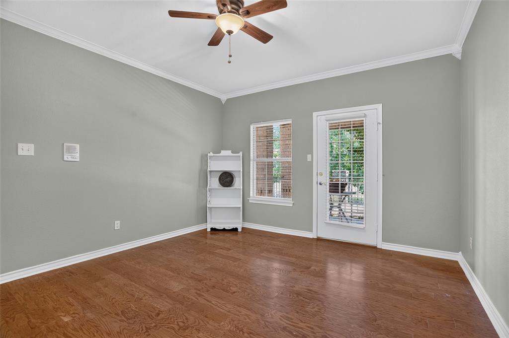 2104 Lakeforest Drive Property Photo 15